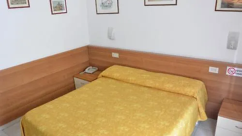 Hotel Mignon Milano 0*,